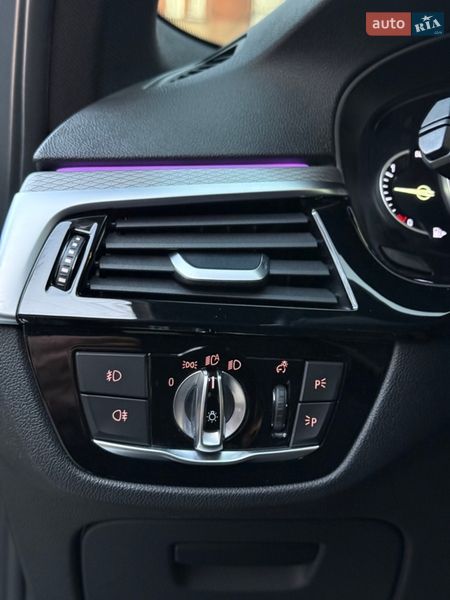 Седан BMW 5 Series 2017 в Львове фото 15 Седан BMW 5 Series 2017 в Львове