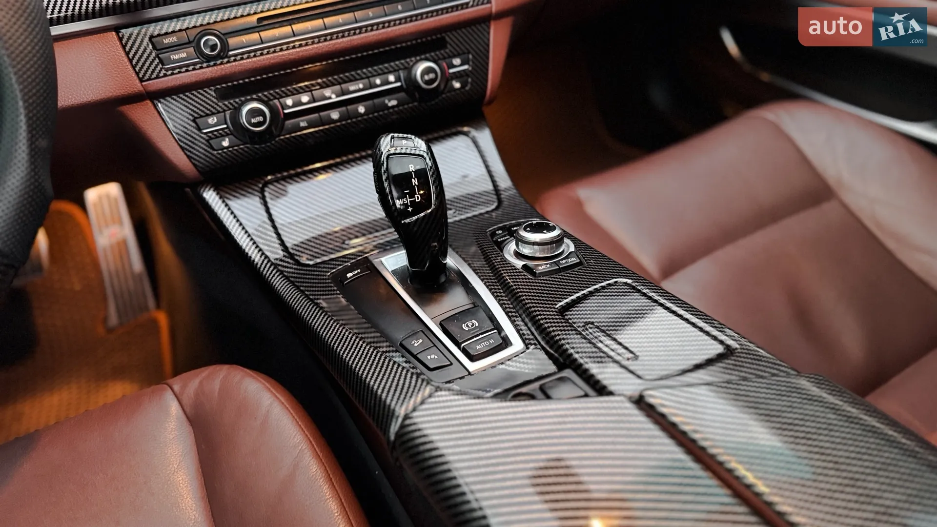 2010 BMW 5er - мініатюра 26