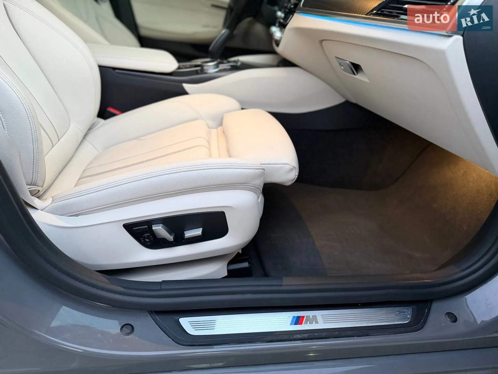2020 BMW 5er - мініатюра 26