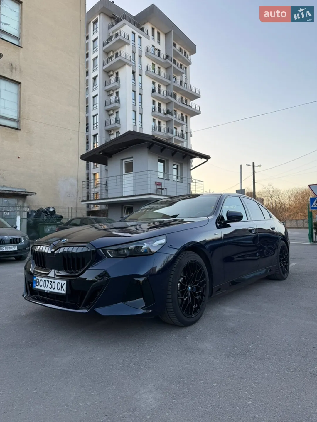 2023 BMW 5er - мініатюра 3