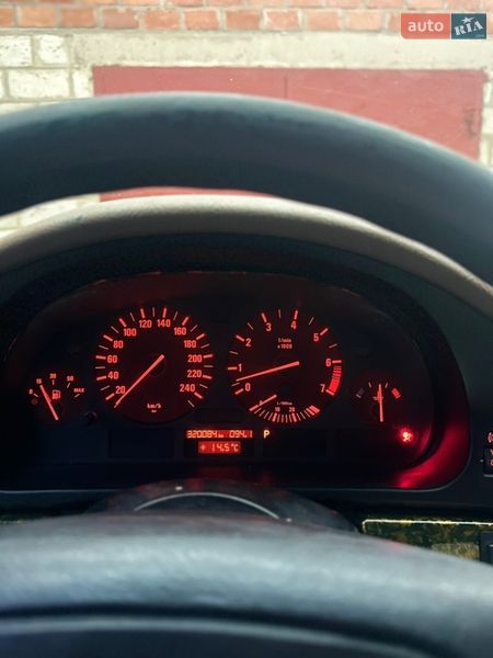 Седан BMW 5 Series 1996 в Краснограде