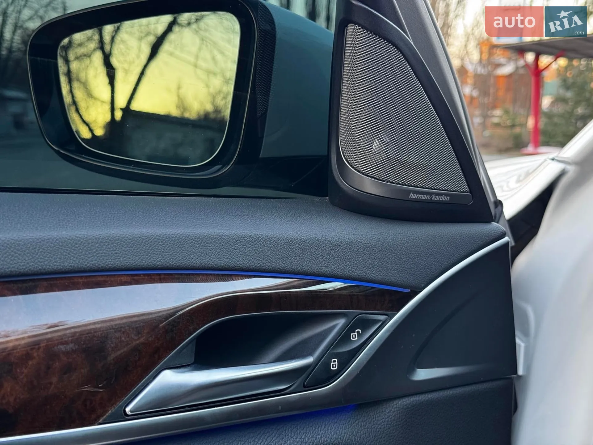 2017 BMW 5er - мініатюра 18