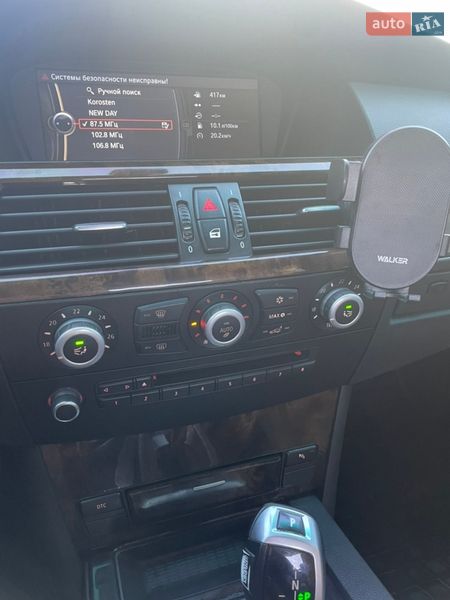 Седан BMW 5 Series 2009 в Коростене