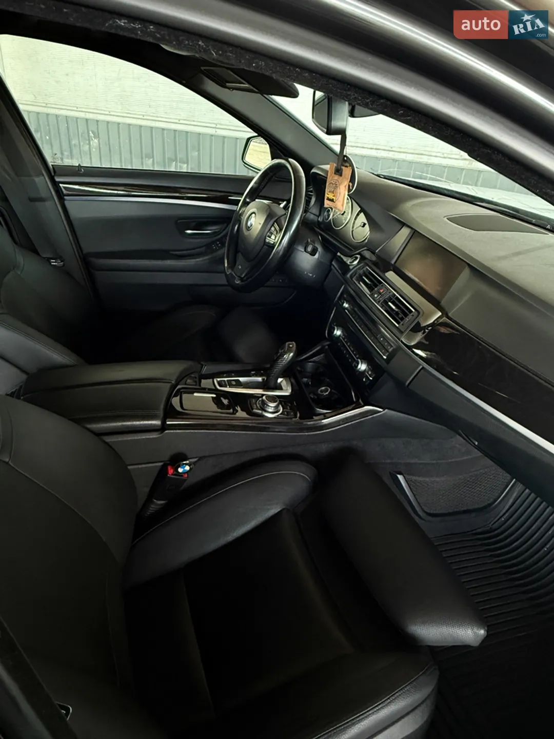 2012 BMW 5er - мініатюра 17