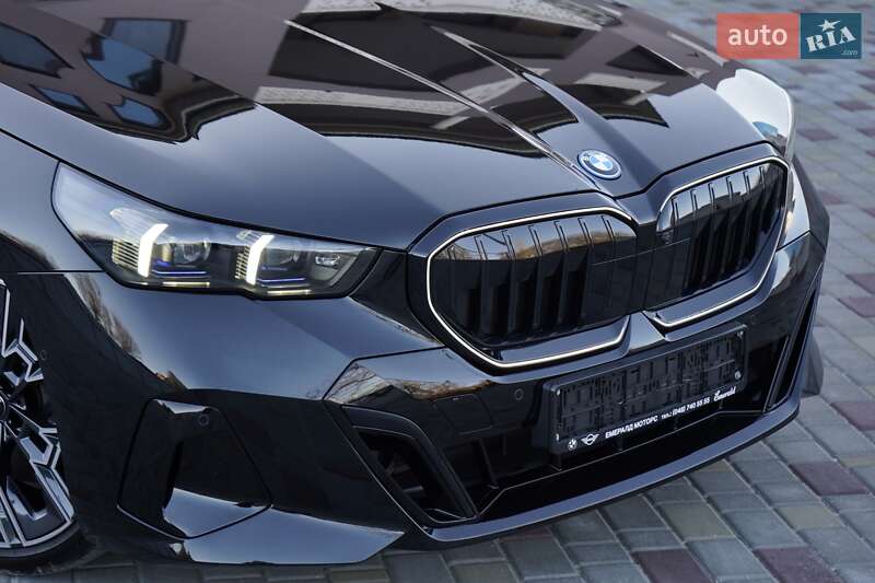 Седан BMW 5 Series 2024 в Одессе