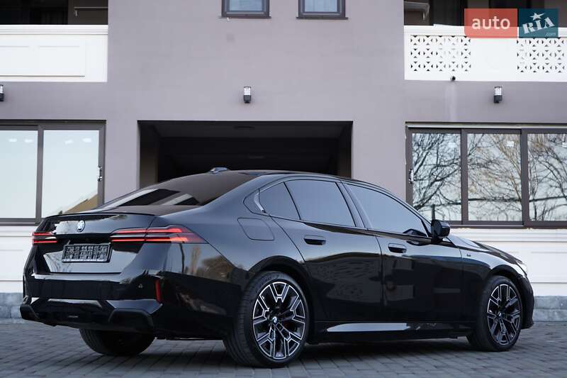 Седан BMW 5 Series 2024 в Одессе