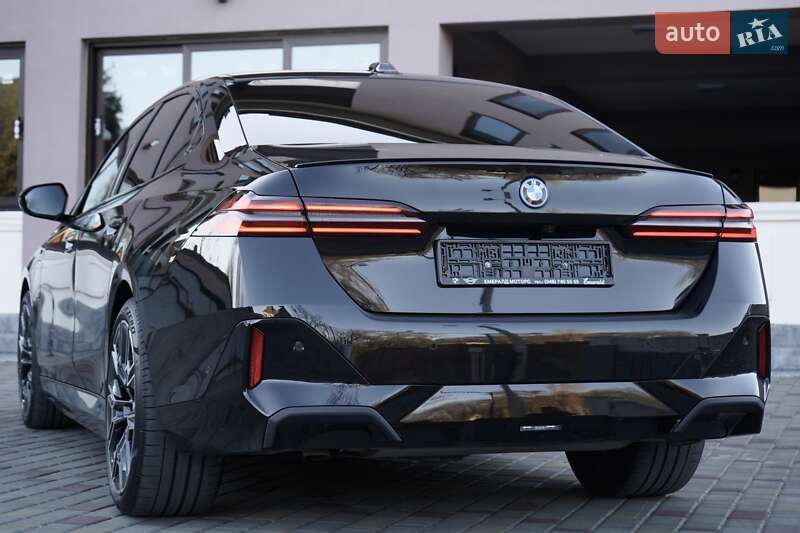 Седан BMW 5 Series 2024 в Одессе