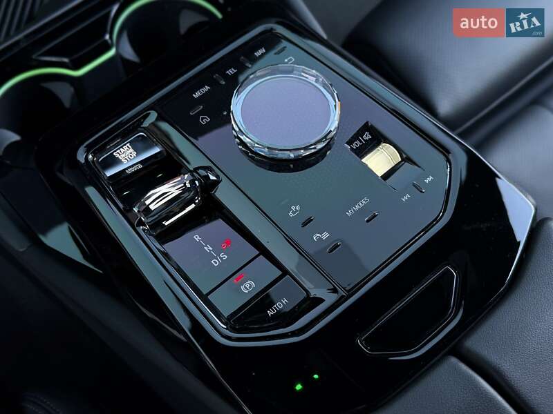 Седан BMW 5 Series 2024 в Одессе