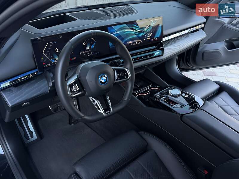 Седан BMW 5 Series 2024 в Одессе