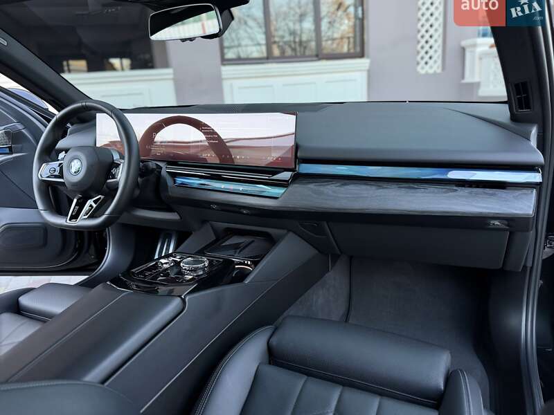 Седан BMW 5 Series 2024 в Одессе