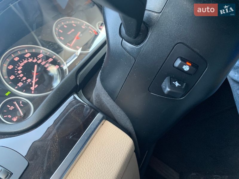 Седан BMW 5 Series 2015 в Киеве