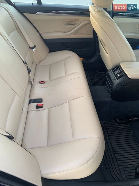 Седан BMW 5 Series 2015 в Киеве