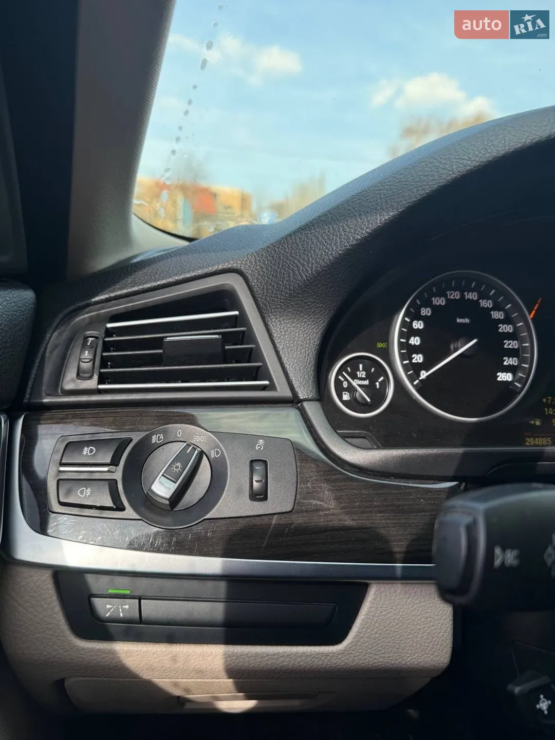 2010 BMW 5er - мініатюра 16