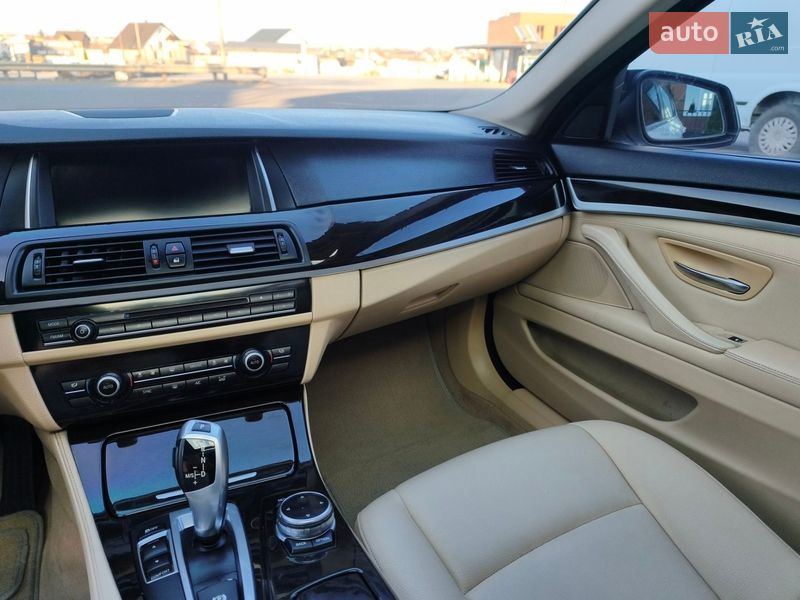 Седан BMW 5 Series 2014 в Виннице
