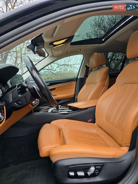 Седан BMW 5 Series 2017 в Чернівцях