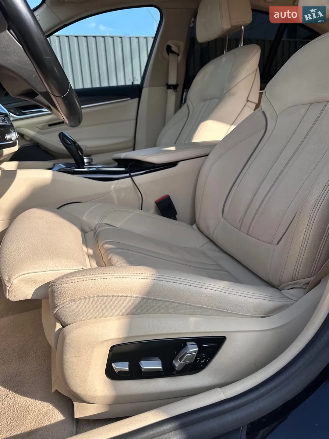 2017 BMW 5er - мініатюра 14
