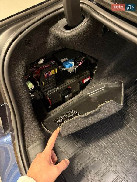 Седан BMW 5 Series 2017 в Николаеве