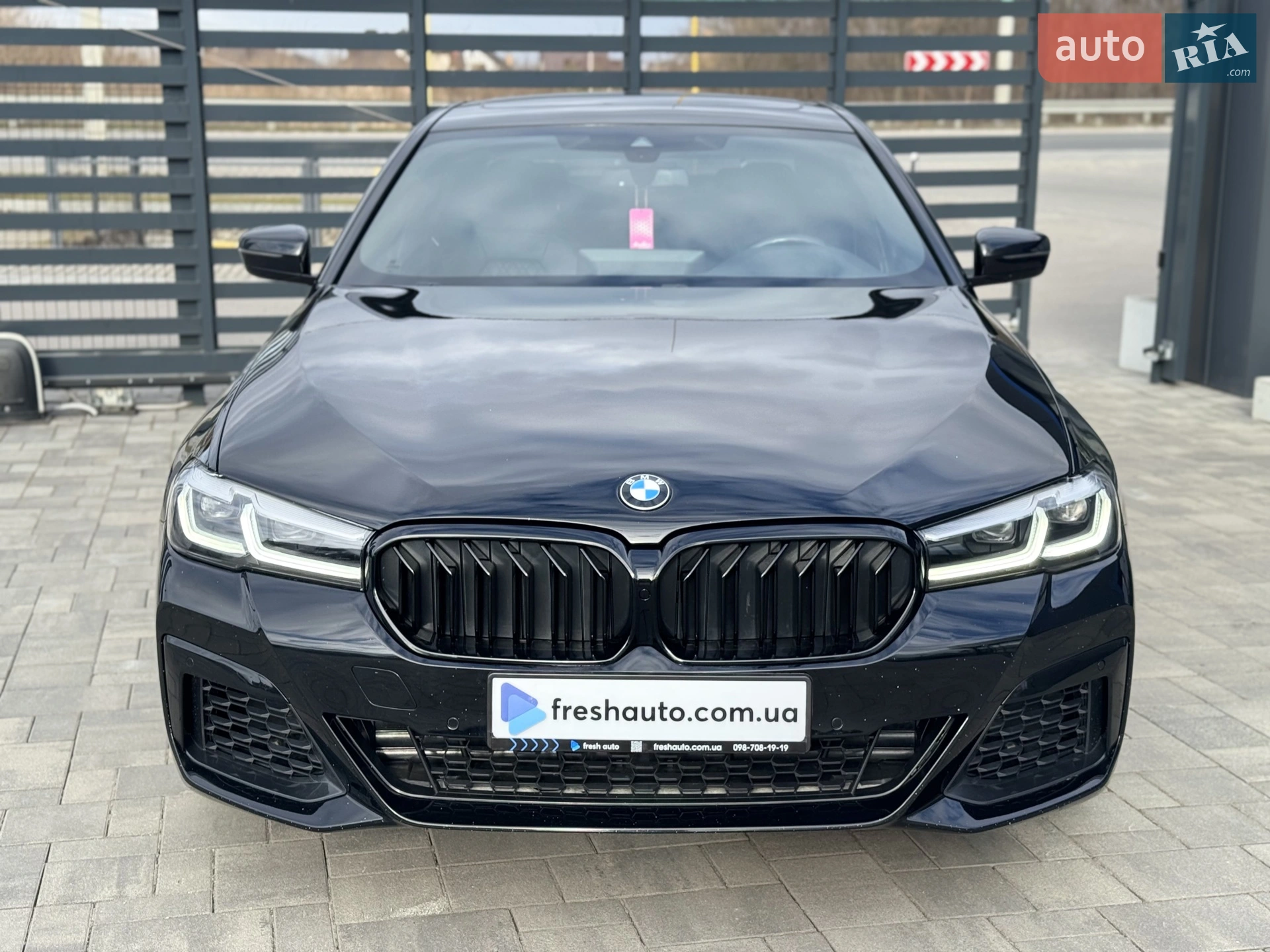 2020 BMW 5er - мініатюра 2