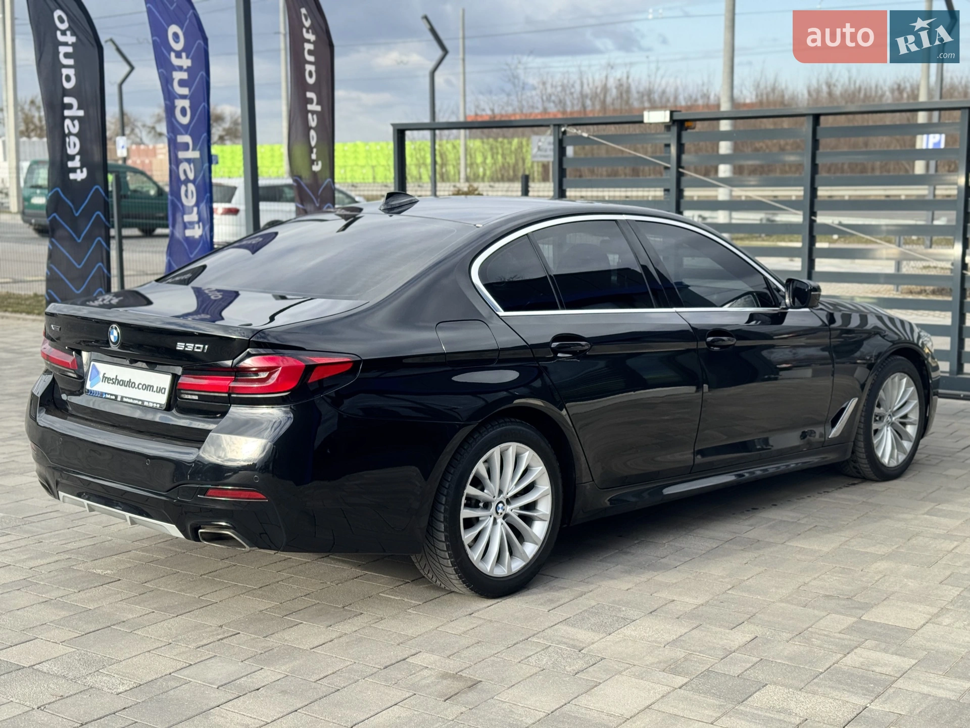 2020 BMW 5er - мініатюра 3