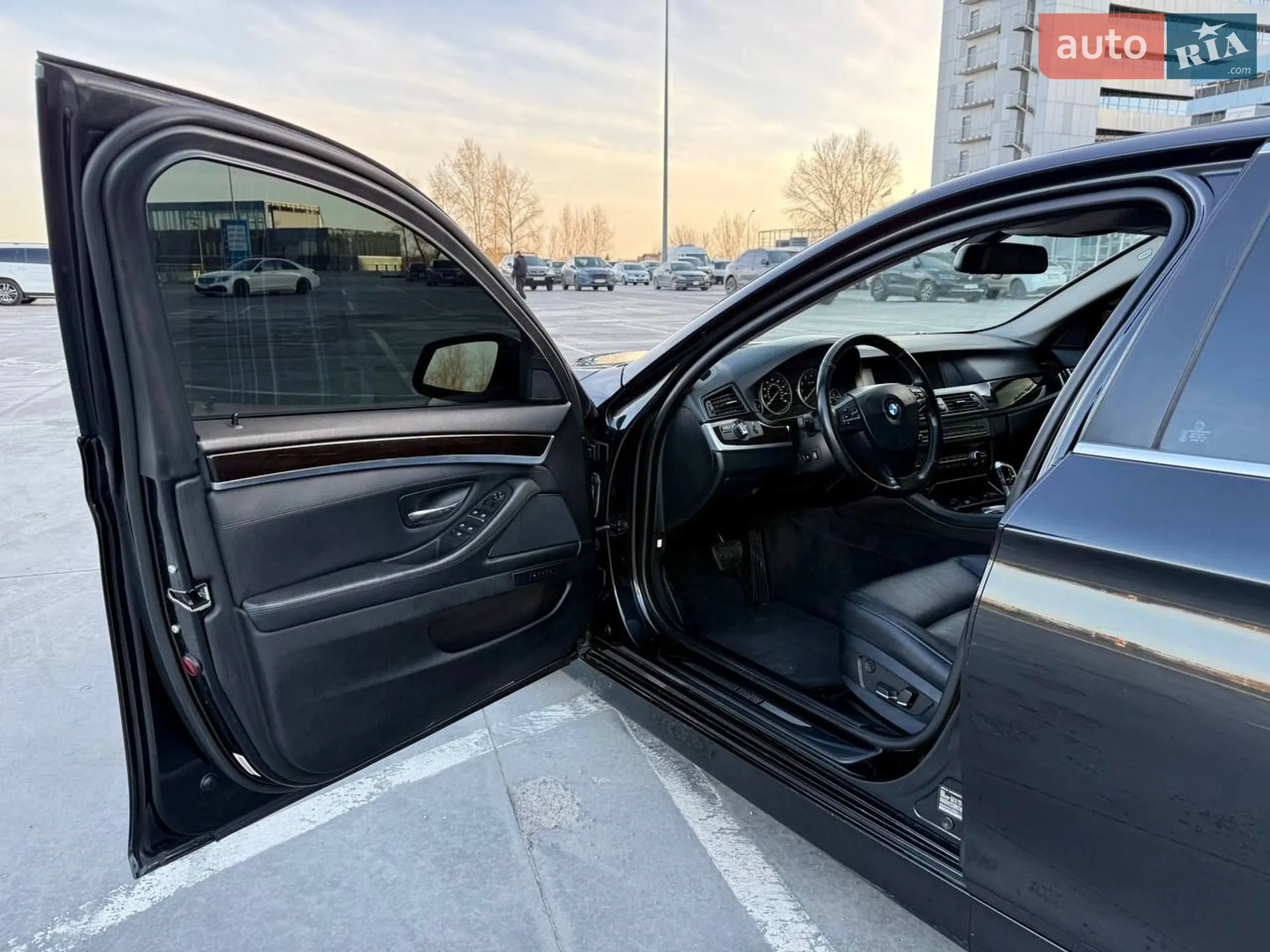 2013 BMW 5er - мініатюра 22