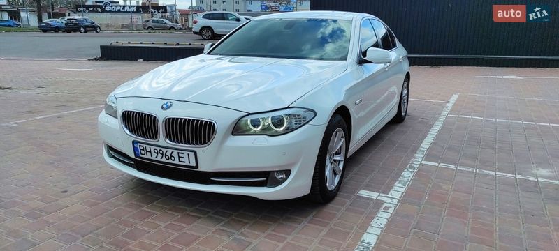 BMW 5 Series 2012