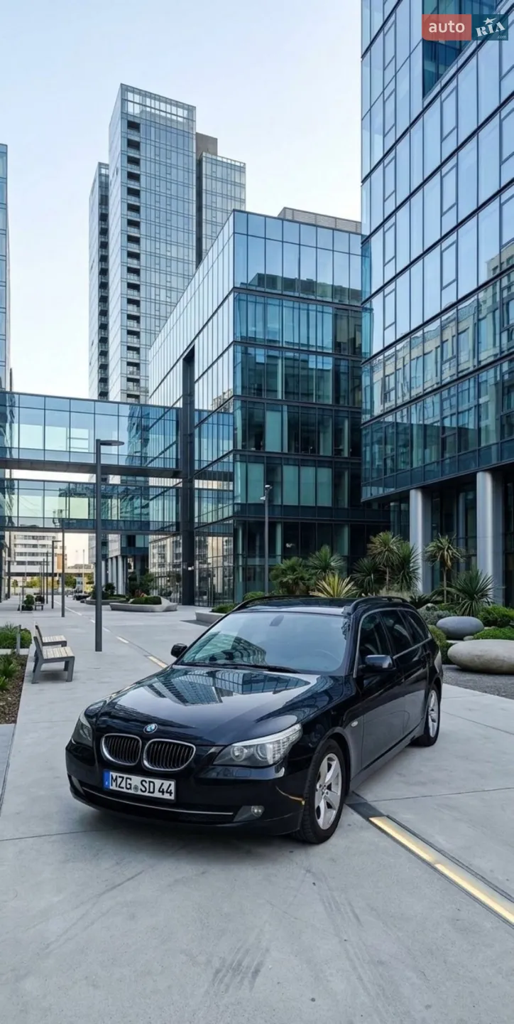 2010 BMW 5er - мініатюра 4