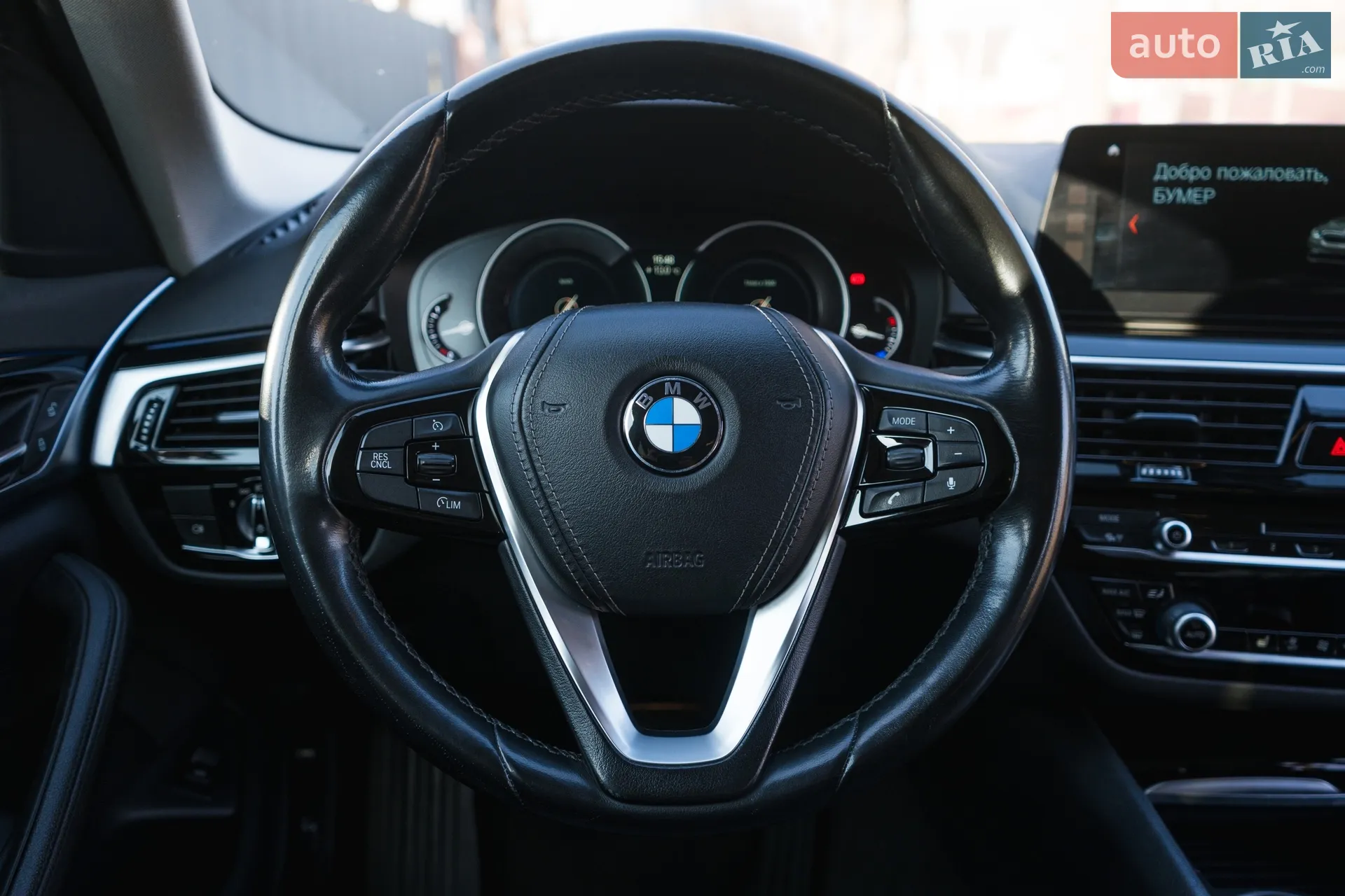 2017 BMW 5er - мініатюра 16