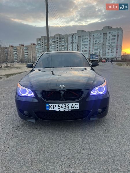 Седан BMW 5 Series 2003 в Запоріжжі