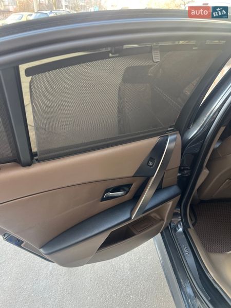 Седан BMW 5 Series 2003 в Запоріжжі
