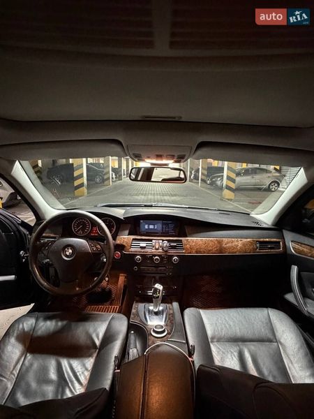 Седан BMW 5 Series 2008 в Вараше