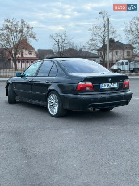 Седан BMW 5 Series 2000 в Чернігові