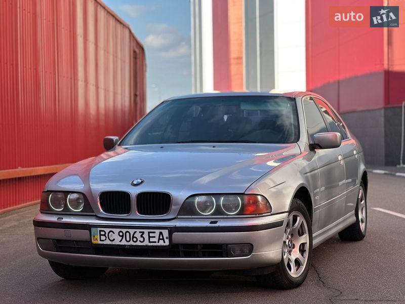 BMW 5 Series 1998