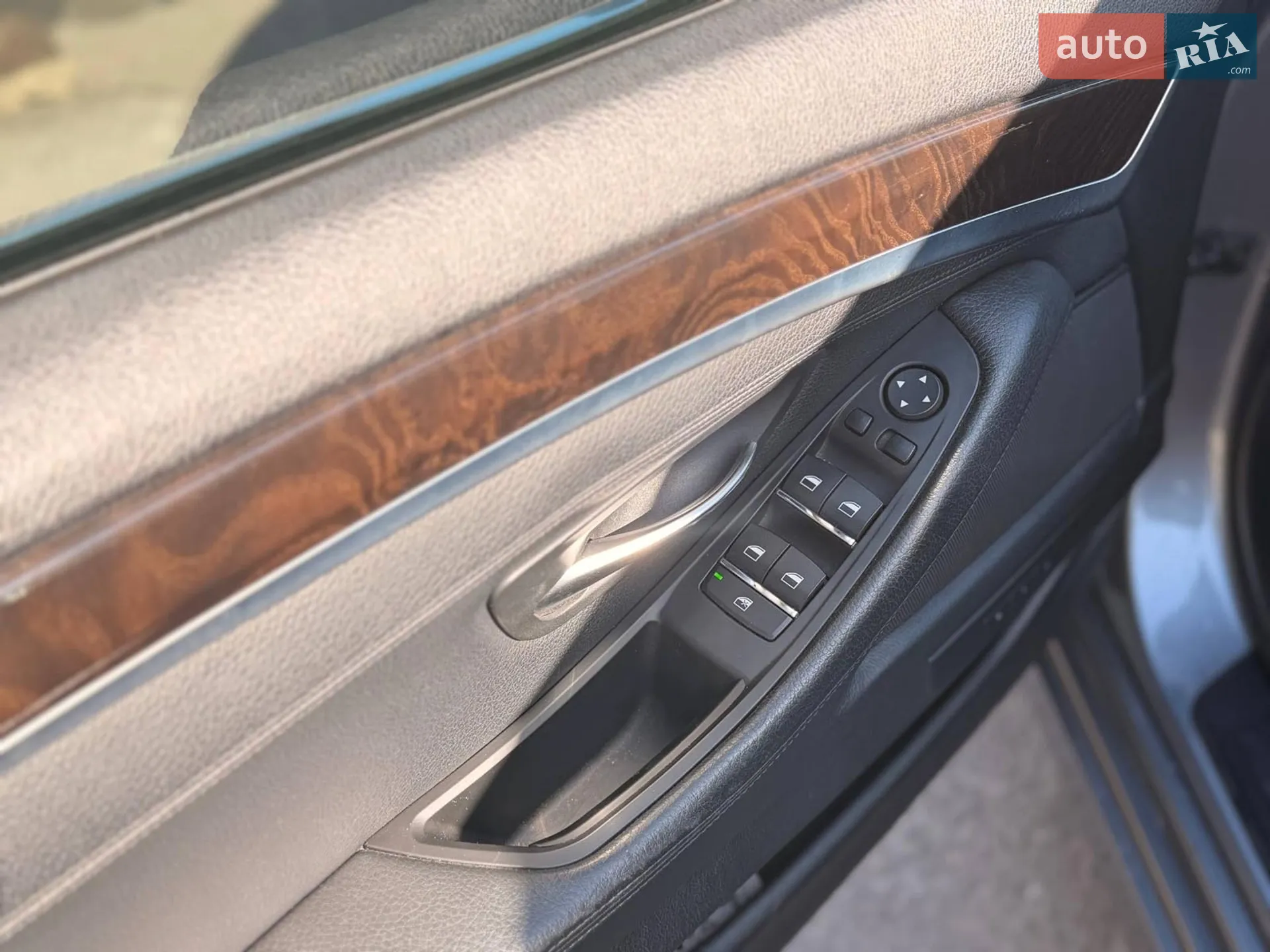 2013 BMW 5er - мініатюра 17