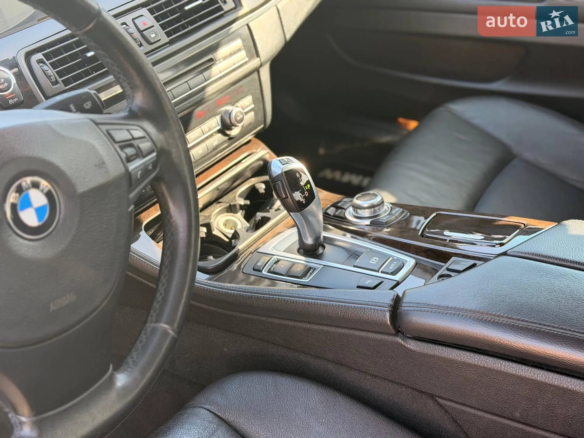 2013 BMW 5er - мініатюра 18