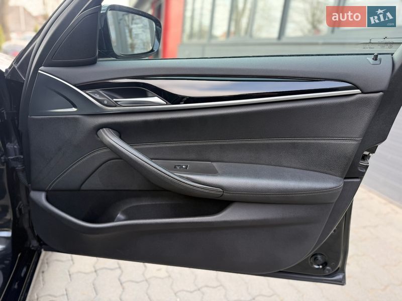 Седан BMW 5 Series 2018 в Черновцах фото 22 Седан BMW 5 Series 2018 в Черновцах