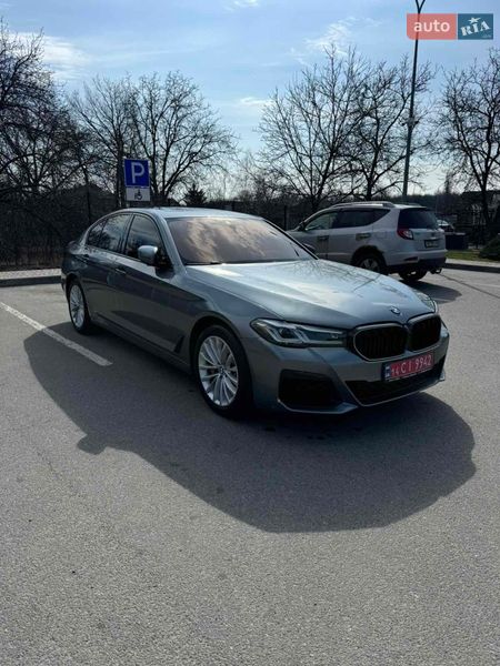 BMW 5 Series 2021