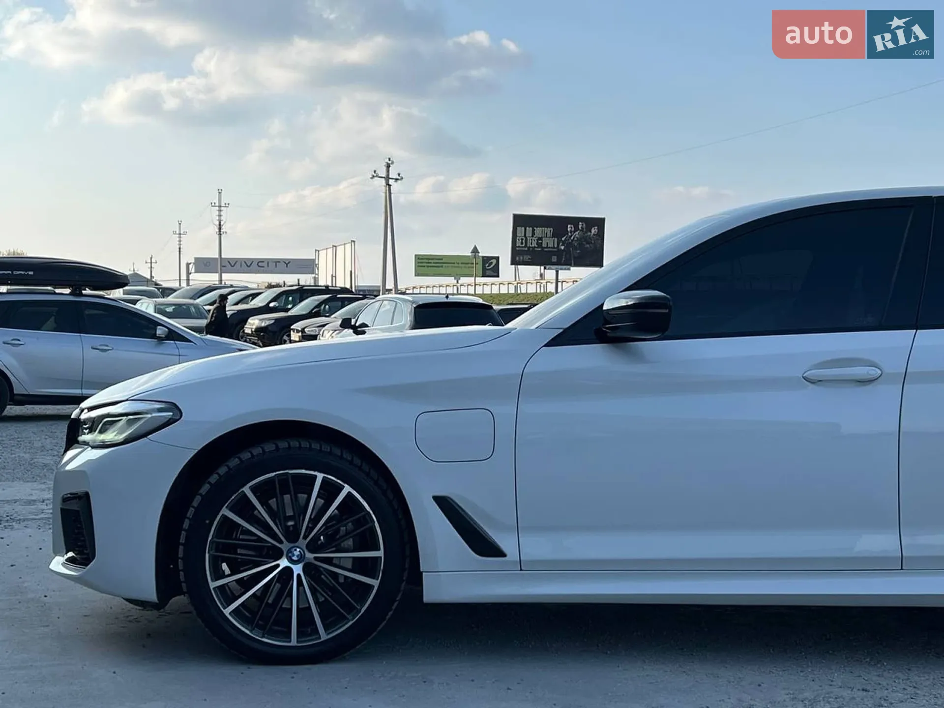 2023 BMW 5er - мініатюра 13