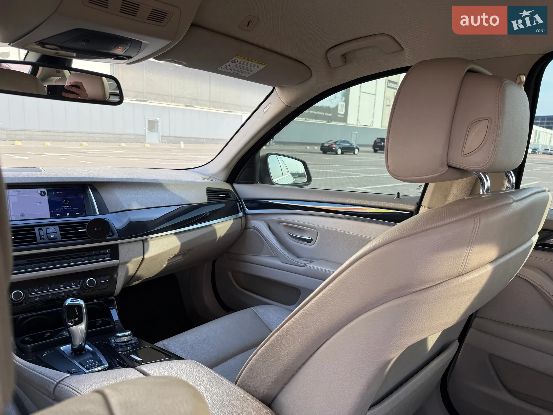 2010 BMW 5er - мініатюра 22