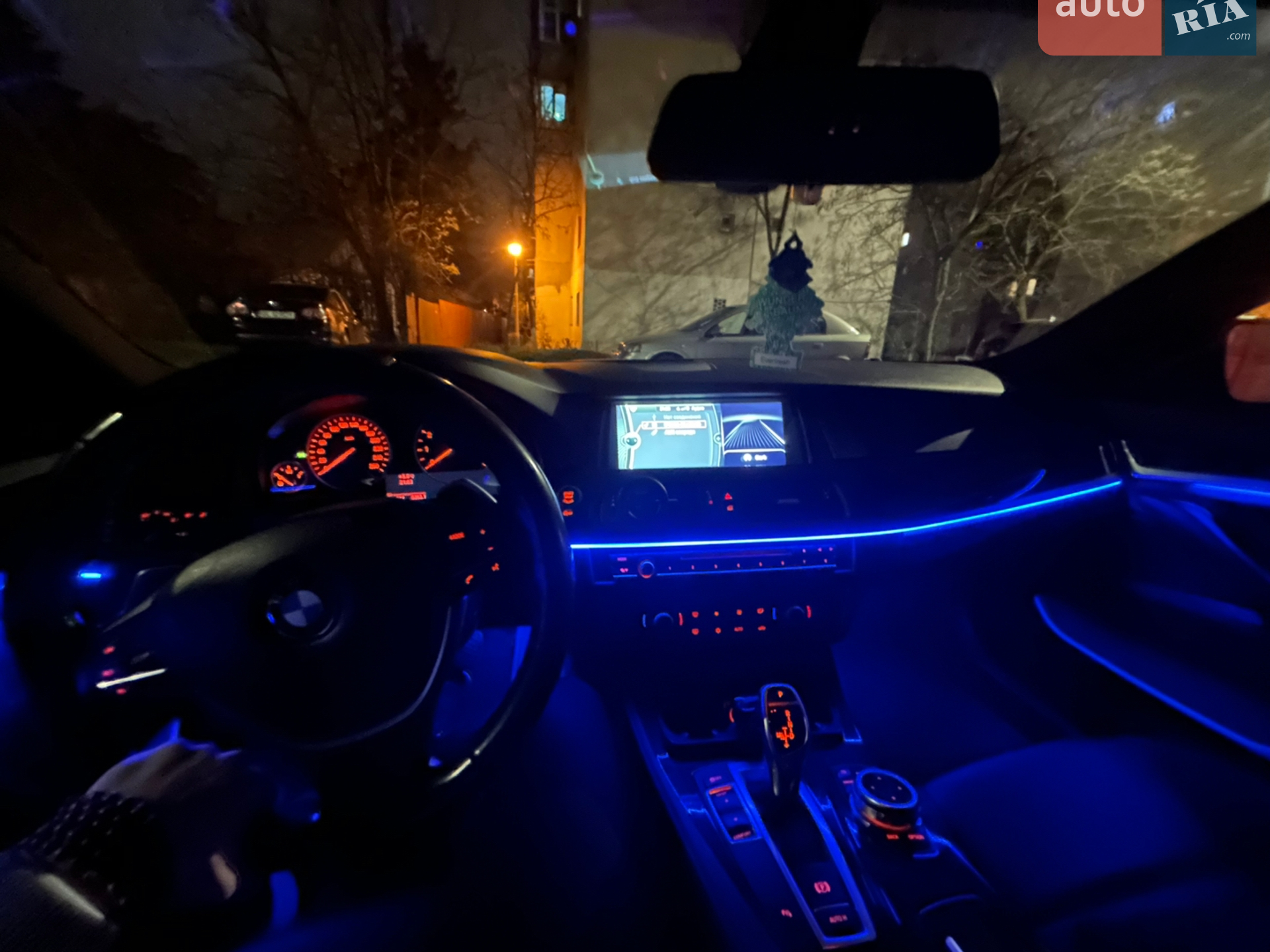 2011 BMW 5er - мініатюра 13