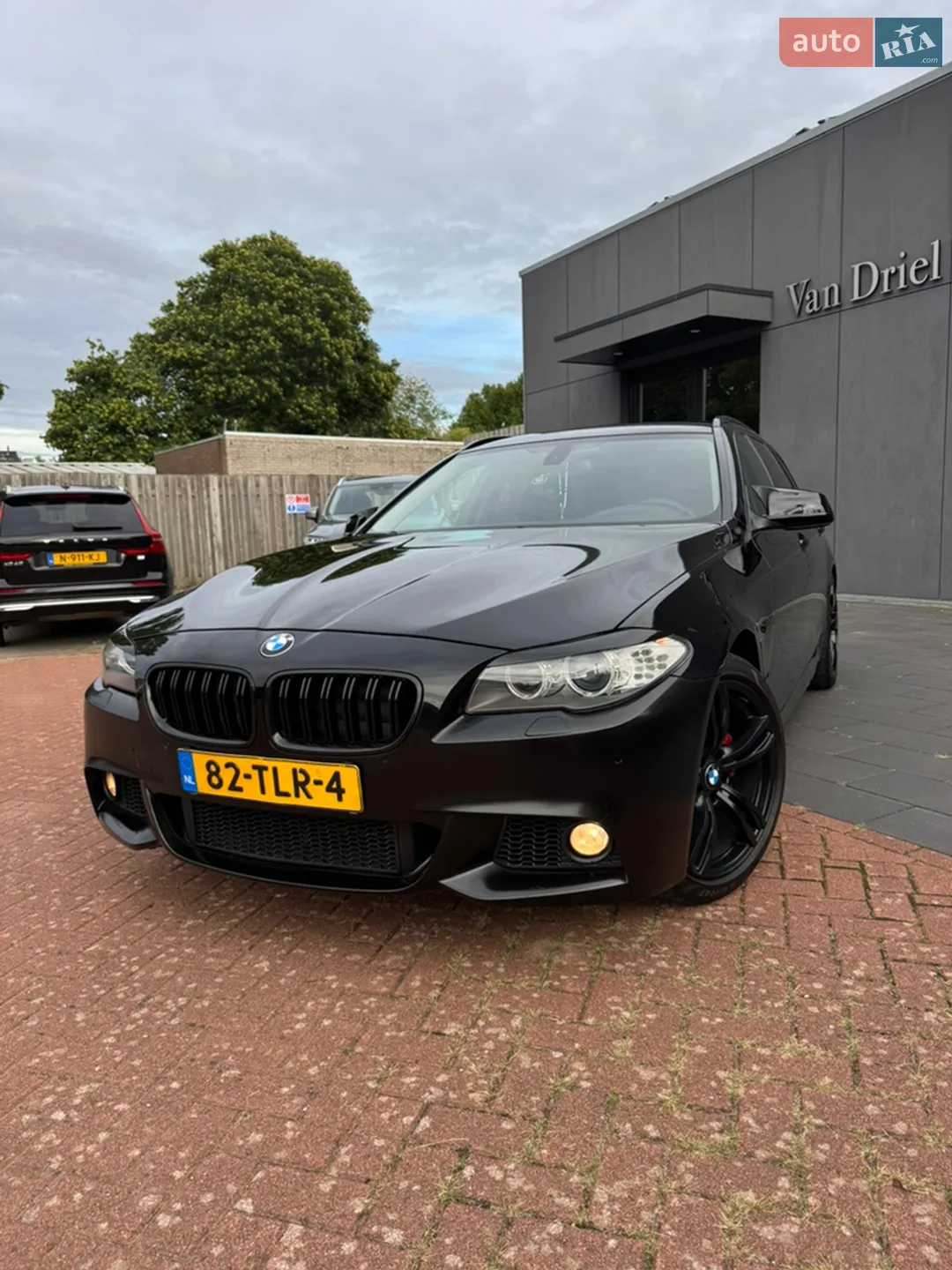 2012 BMW 5er - мініатюра 2