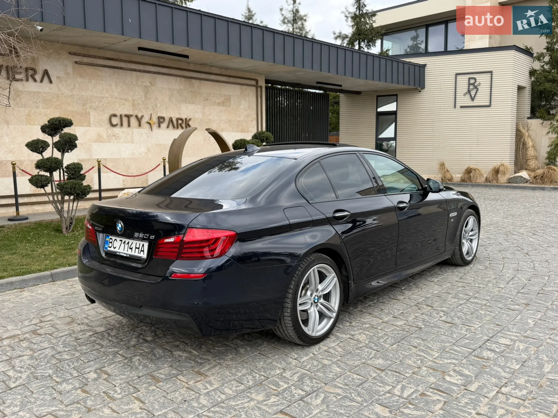 2016 BMW 5er - мініатюра 17