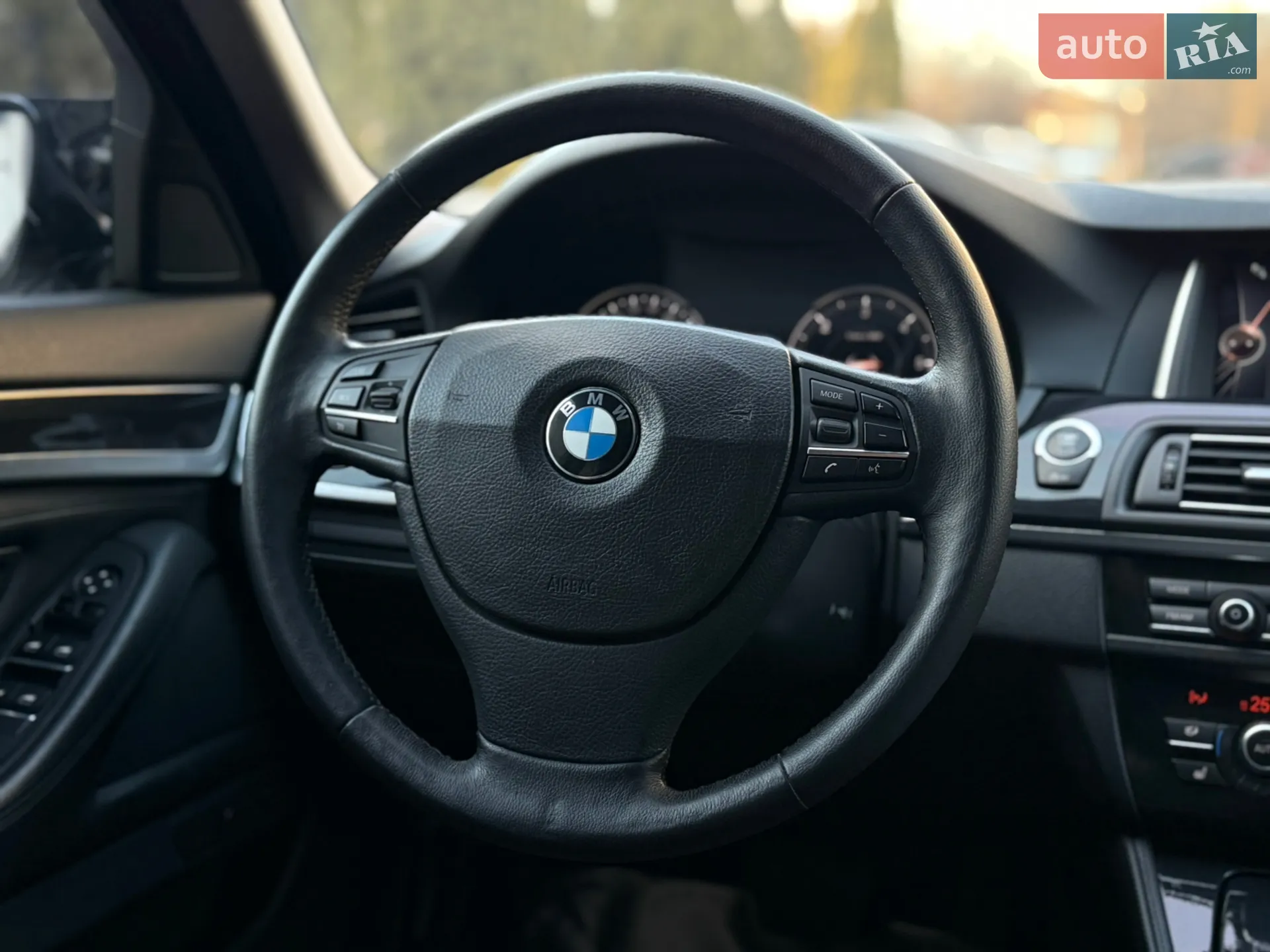 2015 BMW 5er - мініатюра 52