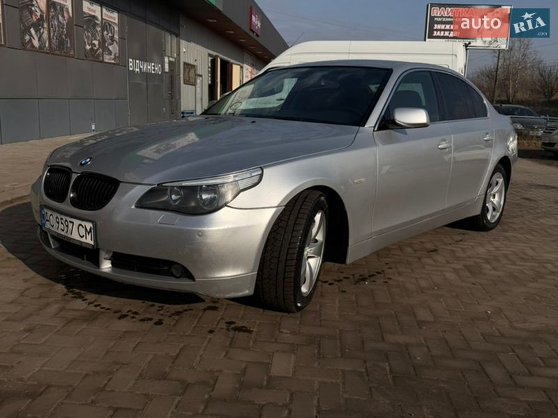 BMW 5 Series 2003