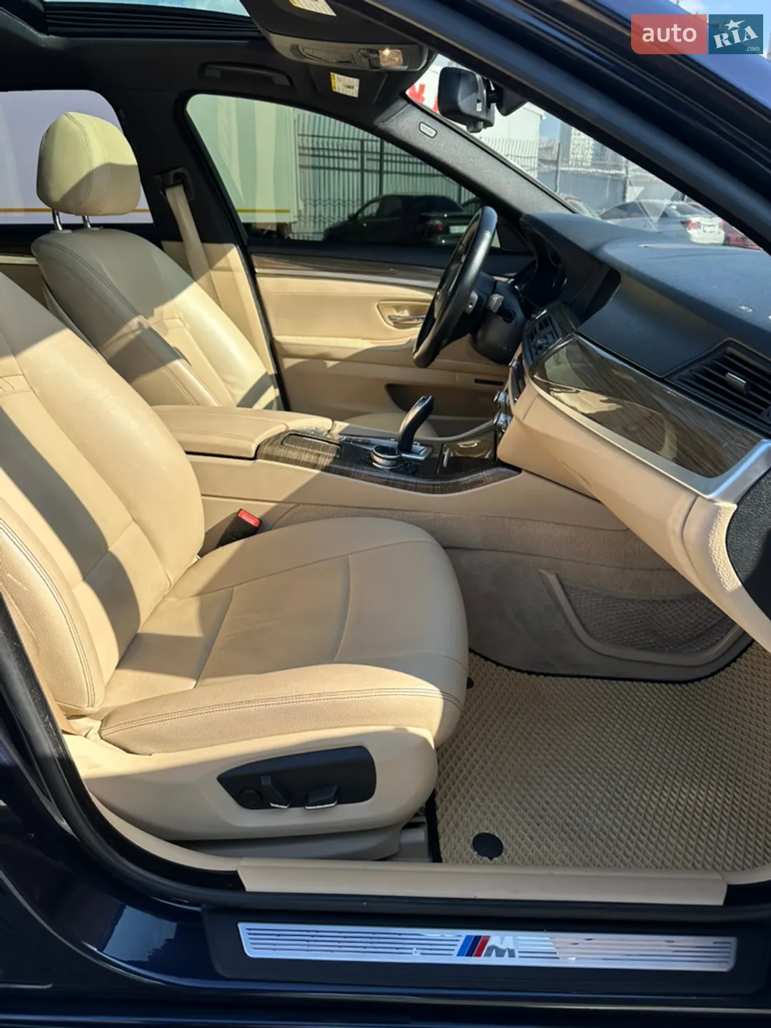 2013 BMW 5er - мініатюра 26