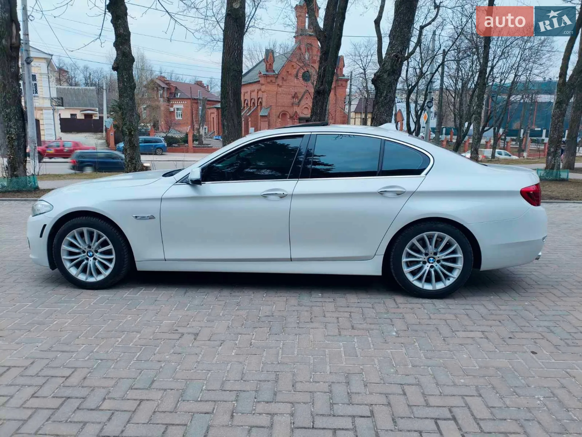 2014 BMW 5er - мініатюра 6