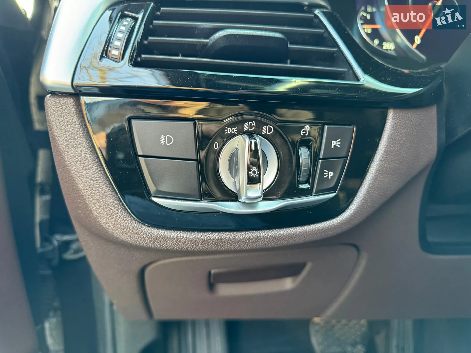 2017 BMW 5er - мініатюра 24
