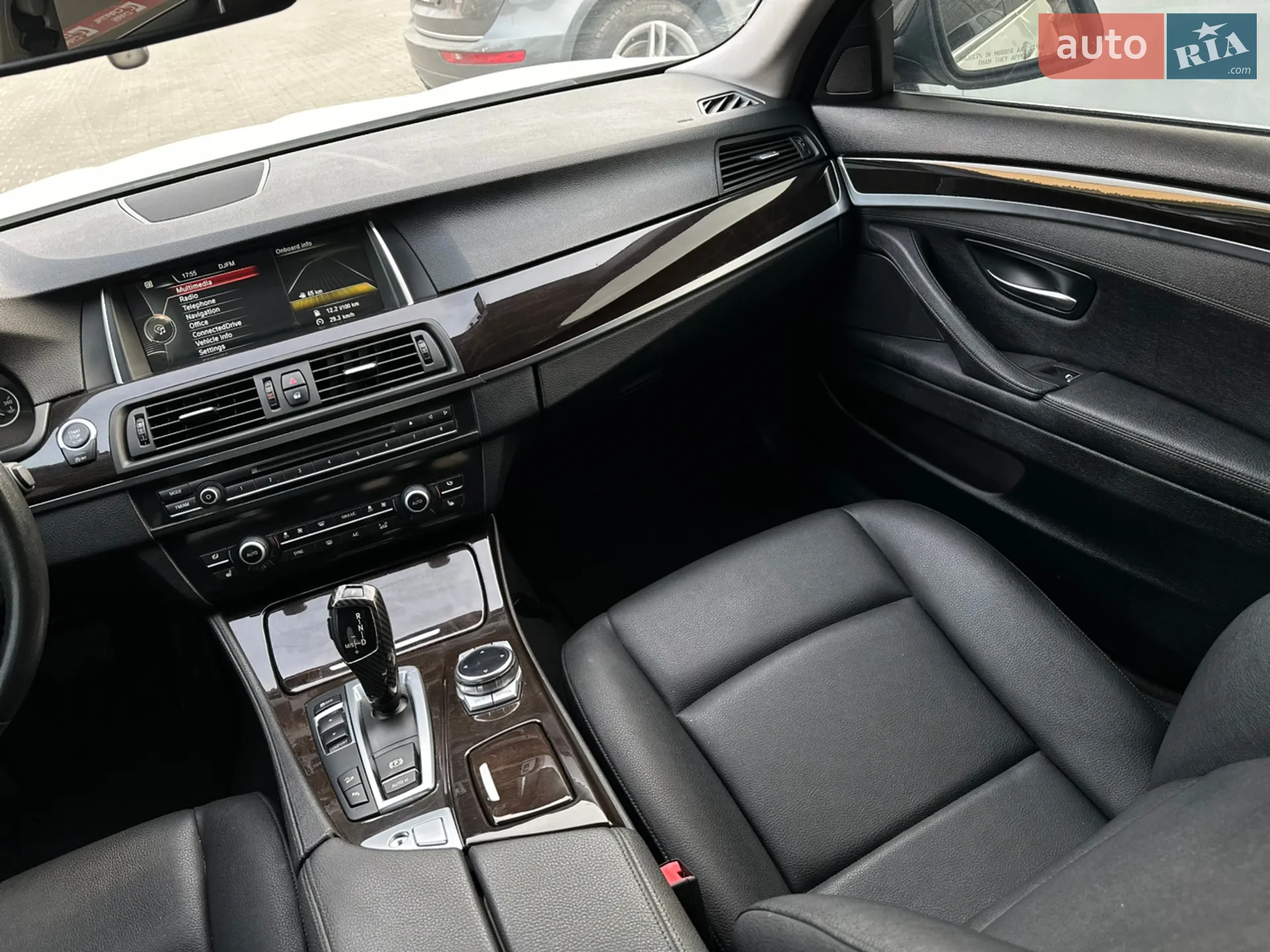 2014 BMW 5er - мініатюра 19
