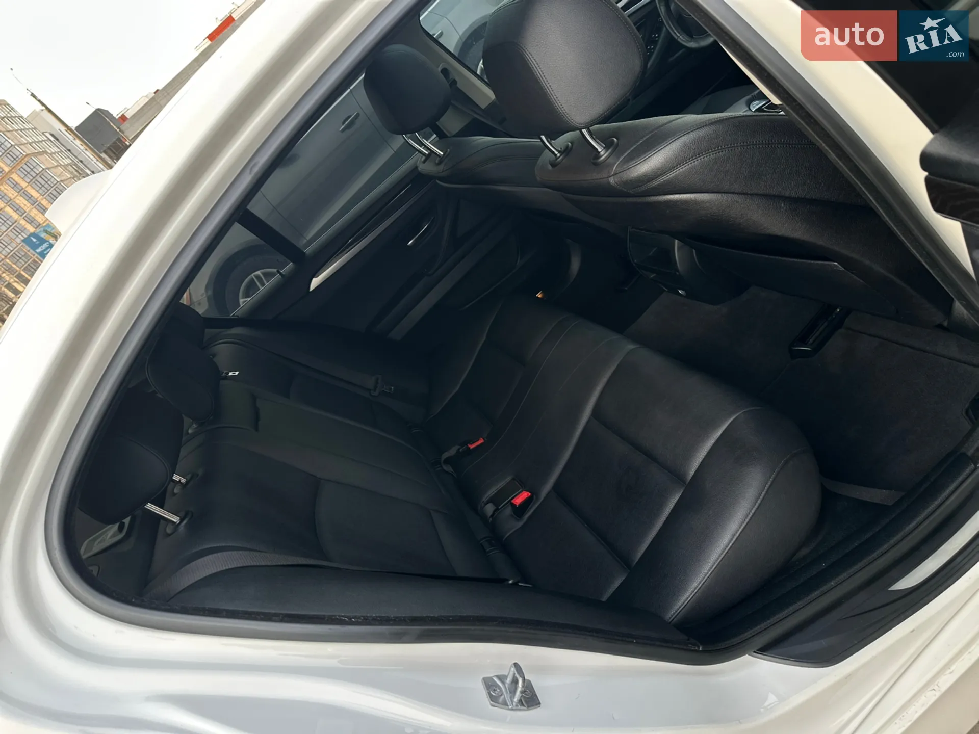 2014 BMW 5er - мініатюра 26