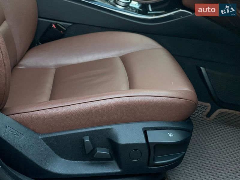 Седан BMW 5 Series 2012 в Березному фото 41 Седан BMW 5 Series 2012 в Березному