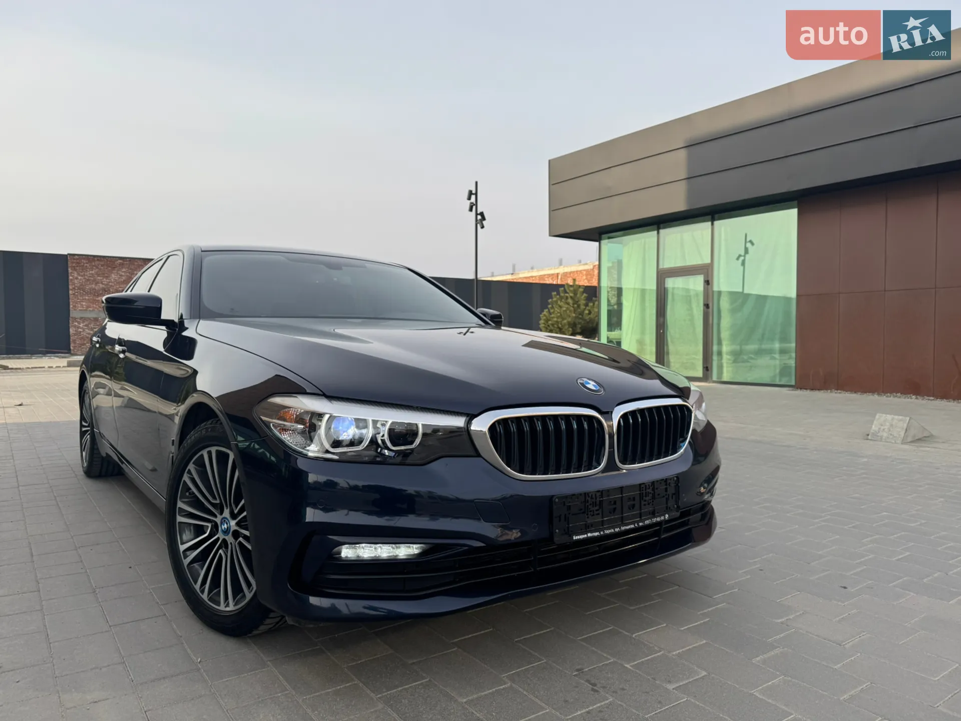 2017 BMW 5er - мініатюра 11